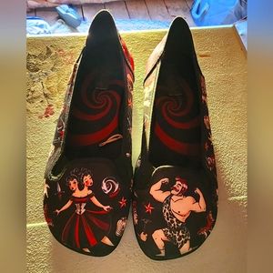 Hot Chocolate Freak Show Slip-ons